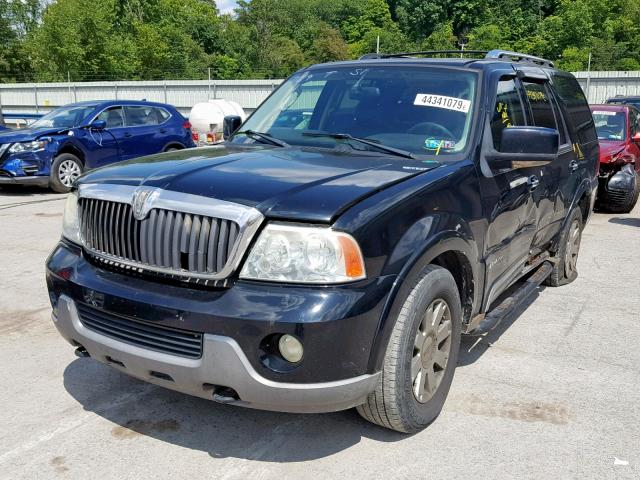 5LMFU28R23LJ29706 - 2003 LINCOLN NAVIGATOR შავი ფოტო 2