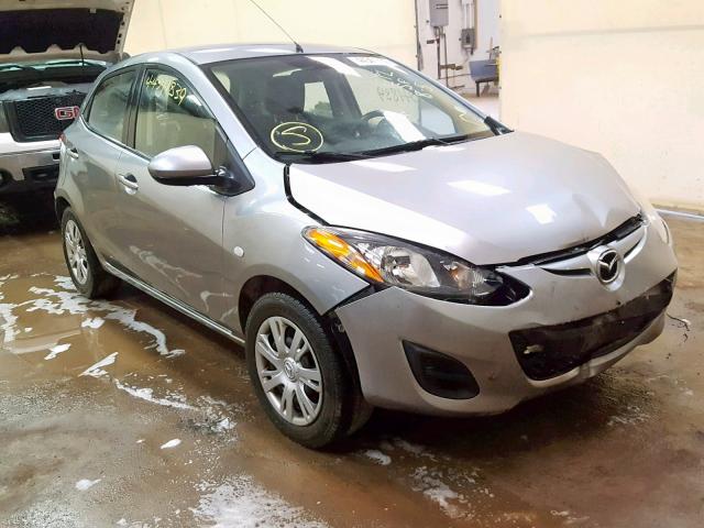 JM1DE1HZ6B0105771 - 2011 MAZDA MAZDA2 SILVER photo 1