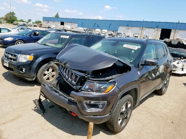 3C4NJDDBXJT129700 - 2018 JEEP COMPASS TR BLACK photo 2