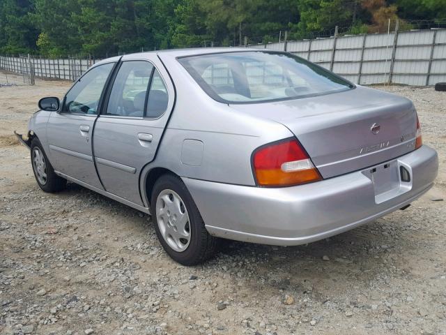 1N4DL01D5XC106677 - 1999 NISSAN ALTIMA XE SILVER photo 3