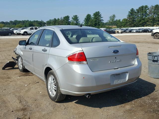 1FAHP35N59W229925 - 2009 FORD FOCUS SE SILVER photo 3