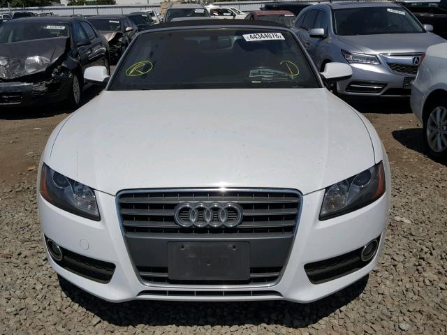 WAUAFAFH9CN008401 - 2012 AUDI A5 PREMIUM WHITE photo 9