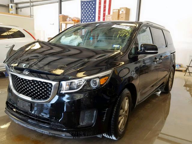 KNDMB5C13F6059143 - 2015 KIA SEDONA LX BLACK photo 2