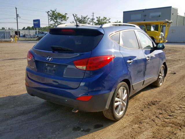 KM8JU3AG7FU977493 - 2015 HYUNDAI TUCSON LIM BLUE photo 4