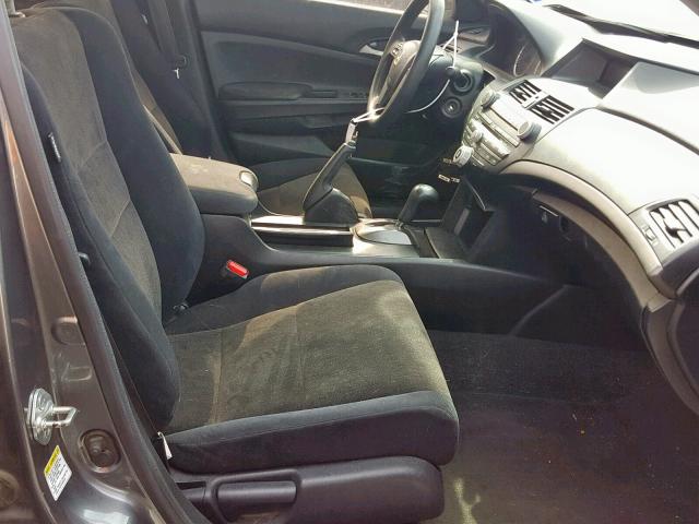 1HGCP2F45AA107881 - 2010 HONDA ACCORD LXP GRAY photo 5