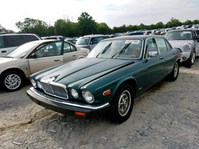 SAJAV1348FC396584 - 1985 JAGUAR XJ6 GREEN photo 2