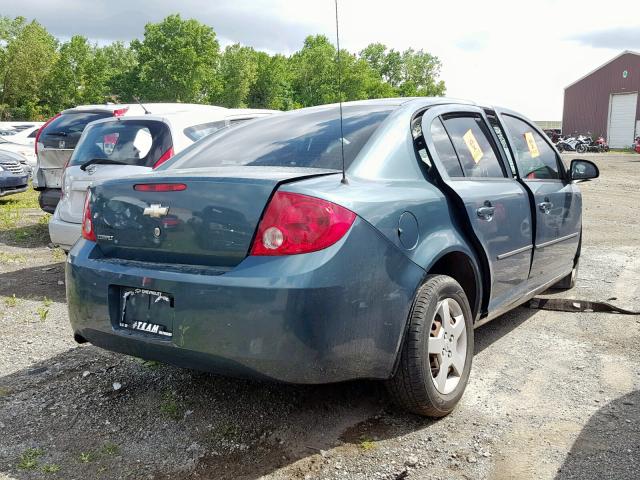 N0V1N44347819 - 2005 CHEVROLET COBALT BLUE photo 4