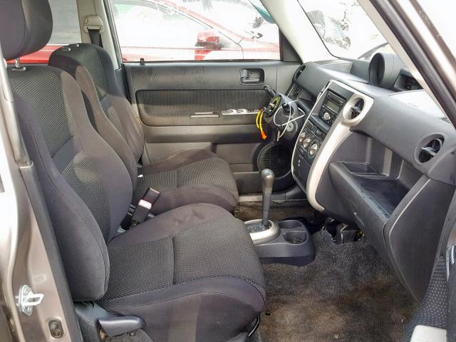 JTLKT324554001750 - 2005 TOYOTA SCION XB 灰色 照片 5