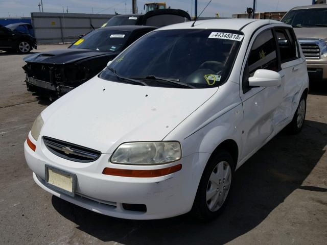 KL1TD66648B107415 - 2008 CHEVROLET AVEO BASE Ақ фото 2