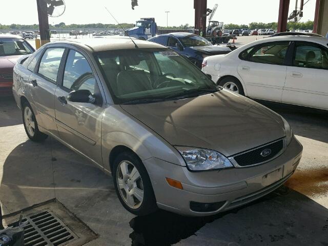 1FAHP34N06W234060 - 2006 FORD FOCUS ZX4 TAN photo 1