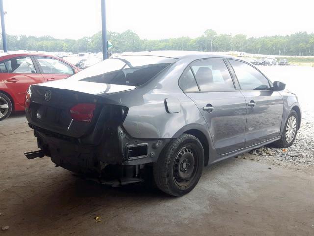 3VW2K7AJ5EM407185 - 2014 VOLKSWAGEN JETTA BASE ნაცრისფერი ფოტო 4