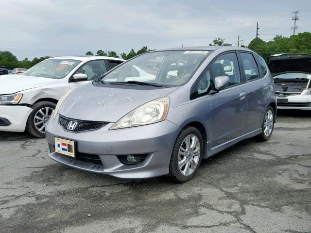 JHMGE88439S022175 - 2009 HONDA FIT SPORT GRAY photo 2