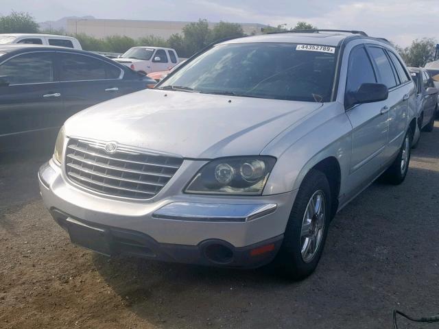 2C8GF68454R619775 - 2004 CHRYSLER PACIFICA SILVER photo 2