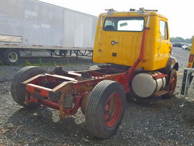 1HSHBAHN83H568092 - 2003 INTERNATIONAL 8000 8100 YELLOW photo 4