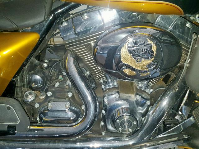 1HD1FC4188Y691913 - 2008 HARLEY-DAVIDSON FLHTCUI BLACK photo 7