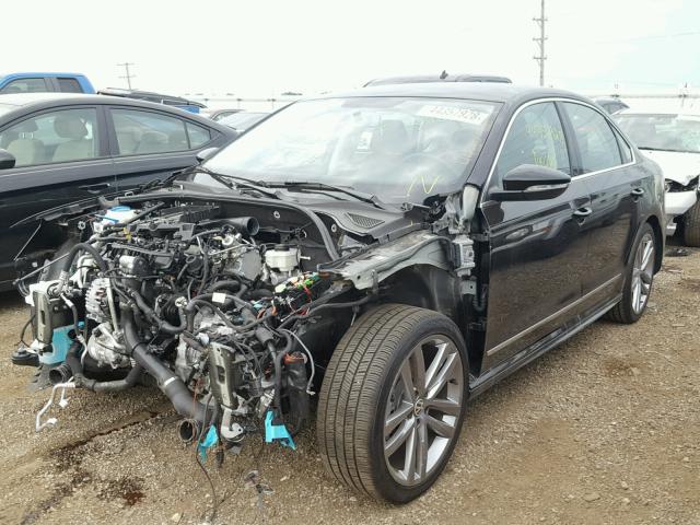 1VWDT7A39HC079816 - 2017 VOLKSWAGEN PASSAT R-L BLACK photo 2