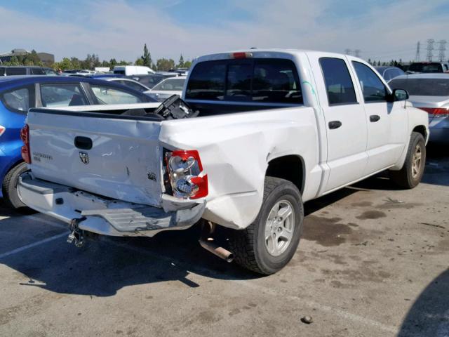 1D7HE48N07S176109 - 2007 DODGE DAKOTA QUA WHITE photo 4