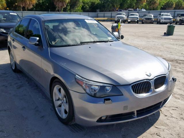 WBANF33576CS35822 - 2006 BMW 525 XI GRAY photo 1