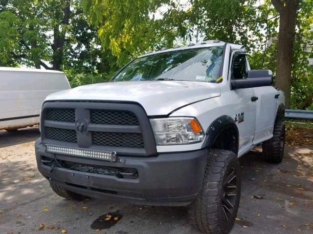 3C6UR5CL0GG311032 - 2016 RAM 2500 ST WHITE photo 2