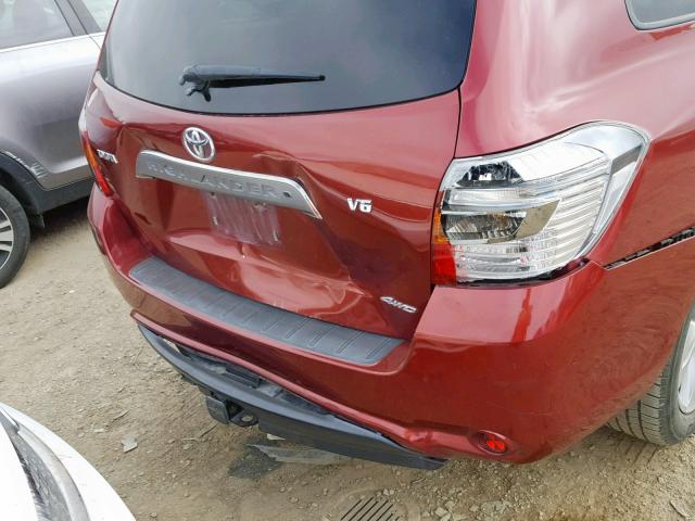 JTEES43A382033758 - 2008 TOYOTA HIGHLANDER RED photo 9