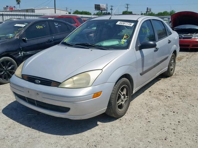 1FAFP33P42W176281 - 2002 FORD FOCUS LX GRAY photo 2