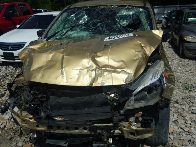 1FMCU0F77EUD14102 - 2014 FORD ESCAPE S GOLD photo 9