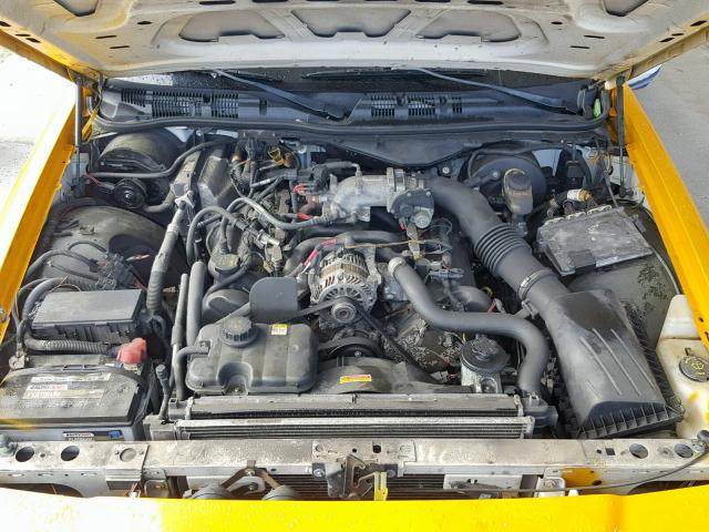 2FABP7BV5AX112517 - 2010 FORD CROWN VICT YELLOW photo 7