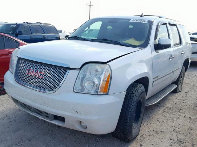 1GKS2EEFXBR171936 - 2011 GMC YUKON DENA WHITE photo 2