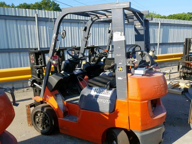 87007 - 2004 TOYOTA FORKLIFT ORANGE photo 9