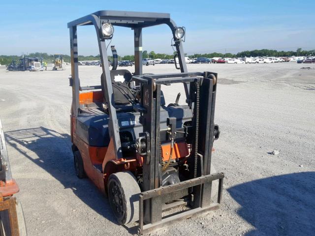 84863 - 2004 TOYOTA FORKLIFT ORANGE photo 1