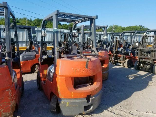 87226 - 2004 TOYOTA FORKLIFT ORANGE photo 3