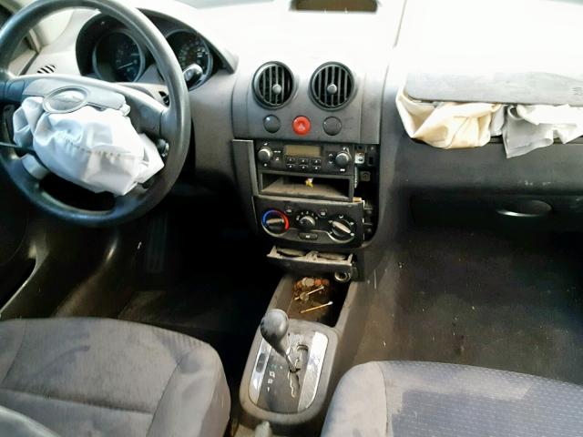 KL1TD56626B677825 - 2006 CHEVROLET AVEO BASE Күміс фото 9
