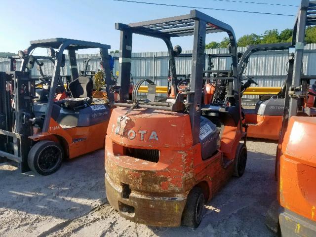 83603 - 2004 TOYOTA FORKLIFT ORANGE photo 4