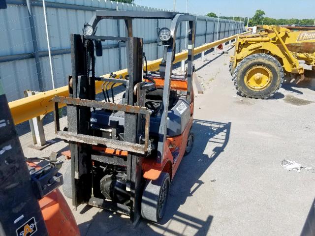 87278 - 2004 TOYOTA FORKLIFT ORANGE photo 2