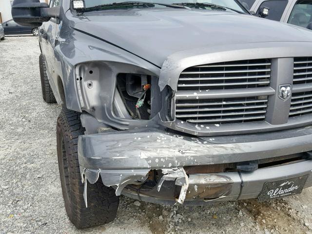 1D3HU18257J554830 - 2007 DODGE RAM 1500 S SILVER photo 9