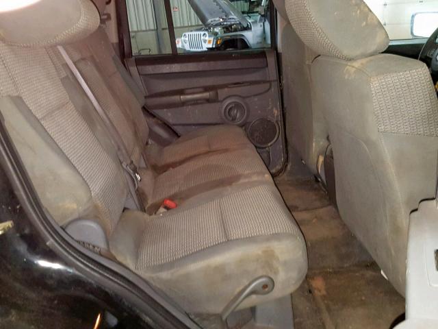 1J8HG48K26C252215 - 2006 JEEP COMMANDER 黑色 照片 6