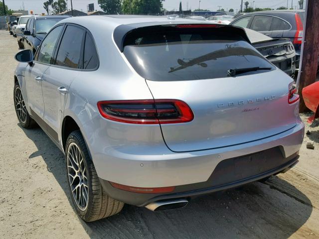 WP1AA2A51HLB84008 - 2017 PORSCHE MACAN SILVER photo 3