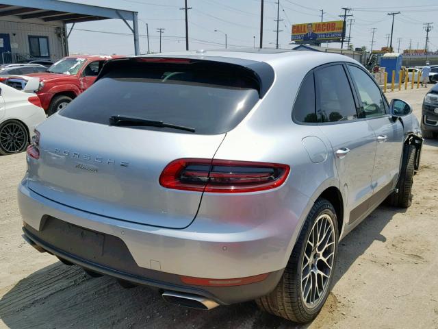 WP1AA2A51HLB84008 - 2017 PORSCHE MACAN SILVER photo 4