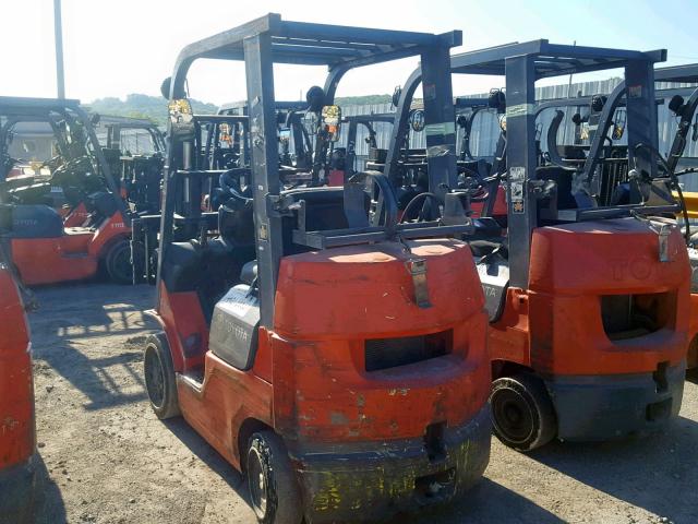 76615 - 2002 TOYOTA FORKLIFT ORANGE photo 3