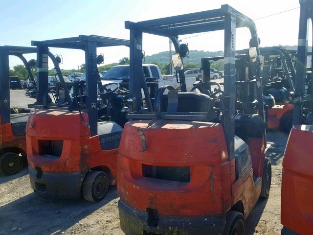 76615 - 2002 TOYOTA FORKLIFT ORANGE photo 4