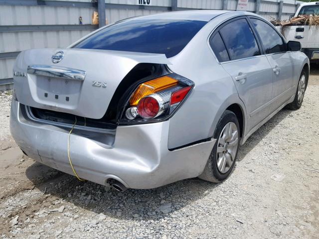 1N4AL2AP9CN464940 - 2012 NISSAN ALTIMA BAS SILVER photo 4