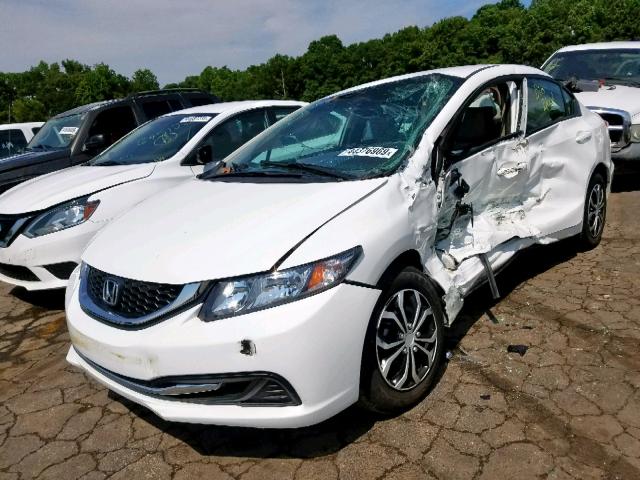 19XFB2F58FE081574 - 2015 HONDA CIVIC LX WHITE photo 2