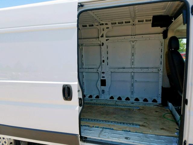3C6TRVDG4HE546933 - 2017 RAM PROMASTER 白色 照片 6