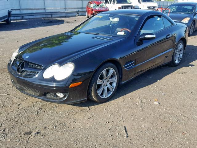 WDBSK71F47F131484 - 2007 MERCEDES-BENZ SL 550 BLACK photo 2