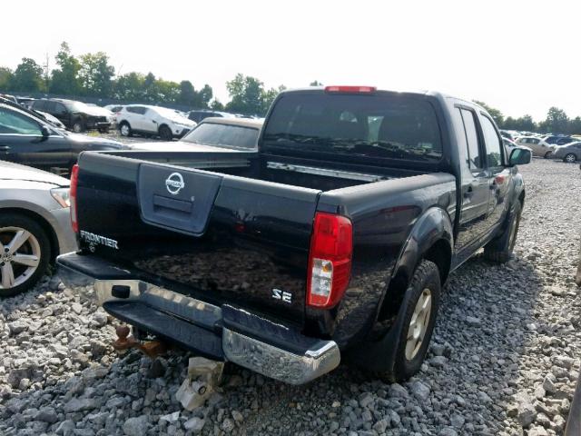 1N6AD07W55C413439 - 2005 NISSAN FRONTIER C BLACK photo 4