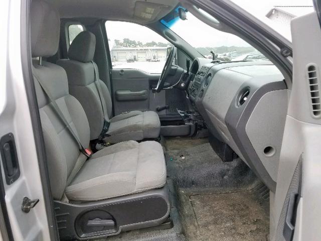 1FTRF12246KD99504 - 2006 FORD F150 GRAY photo 5