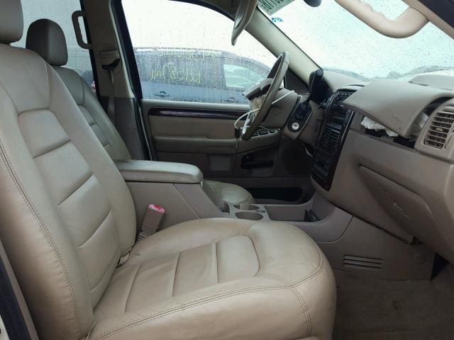 1FMDU75W75ZA01558 - 2005 FORD EXPLORER L BEIGE photo 5