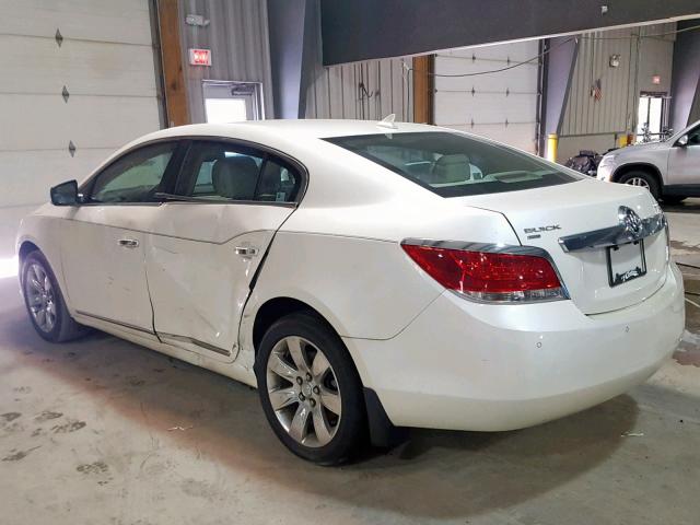 1G4GD5EGXAF259742 - 2010 BUICK LACROSSE C WHITE photo 3