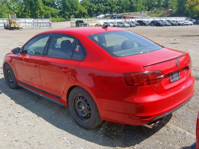 3VW4A7AJXDM223628 - 2013 VOLKSWAGEN JETTA GLI RED photo 3