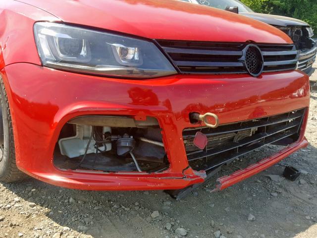 3VW4A7AJXDM223628 - 2013 VOLKSWAGEN JETTA GLI RED photo 9